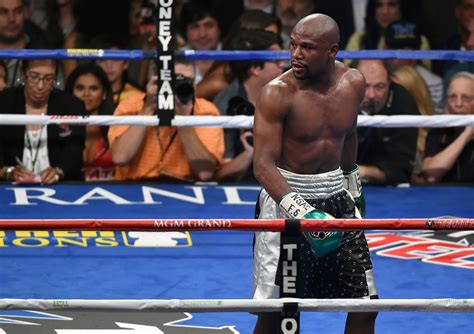 Floyd Mayweather Jr.: Boxing Career, Record & Stats.